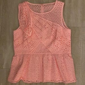 NWT. Lilly Pulitzer pink tropics top size 10